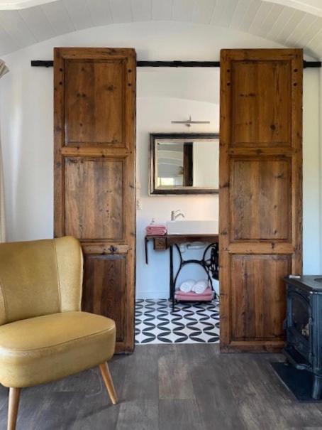 Casa Las 2 Salchichas Бокарент Екстериор снимка